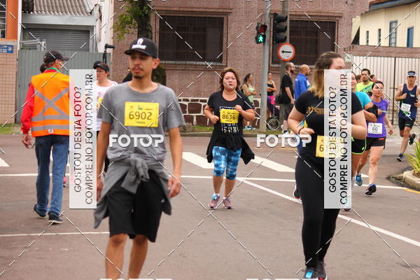 Buy your photos of the eventCircuito de Corridas de Rua Curitiba 2017 - 4 etapa on Fotop