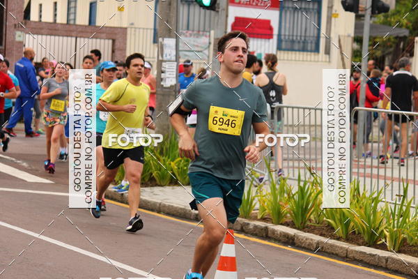 Buy your photos of the eventCircuito de Corridas de Rua Curitiba 2017 - 4 etapa on Fotop