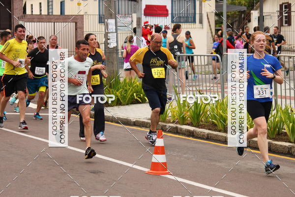Buy your photos of the eventCircuito de Corridas de Rua Curitiba 2017 - 4� etapa on Fotop