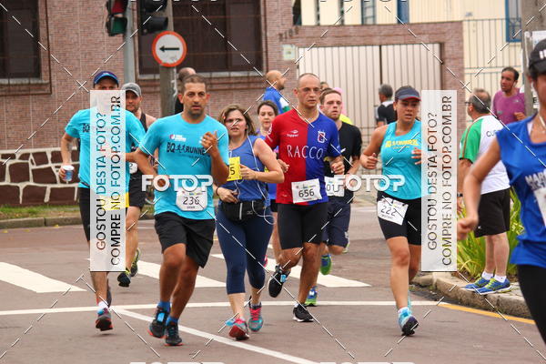 Buy your photos of the eventCircuito de Corridas de Rua Curitiba 2017 - 4� etapa on Fotop