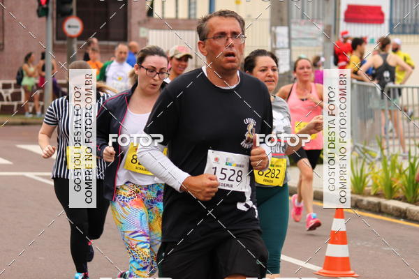 Buy your photos of the eventCircuito de Corridas de Rua Curitiba 2017 - 4 etapa on Fotop