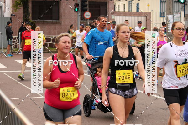 Buy your photos of the eventCircuito de Corridas de Rua Curitiba 2017 - 4� etapa on Fotop