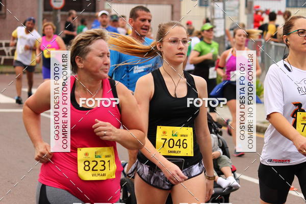 Buy your photos of the eventCircuito de Corridas de Rua Curitiba 2017 - 4� etapa on Fotop