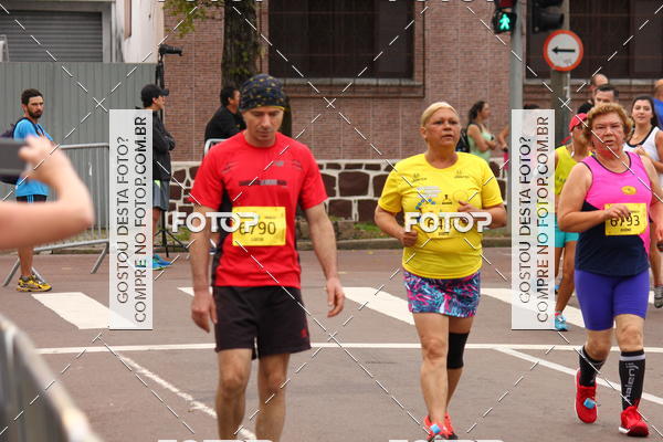 Buy your photos of the eventCircuito de Corridas de Rua Curitiba 2017 - 4� etapa on Fotop