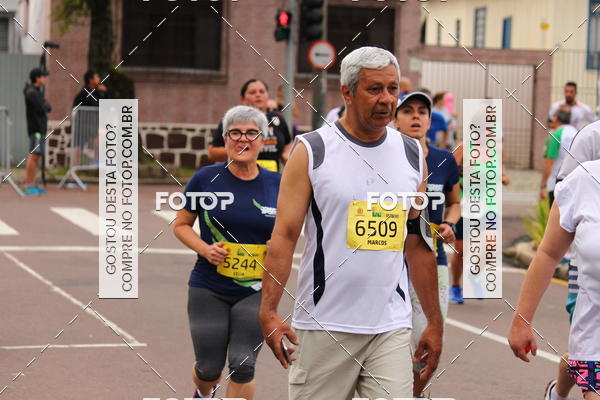 Buy your photos of the eventCircuito de Corridas de Rua Curitiba 2017 - 4� etapa on Fotop