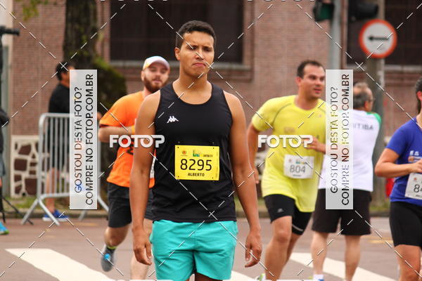 Buy your photos of the eventCircuito de Corridas de Rua Curitiba 2017 - 4� etapa on Fotop