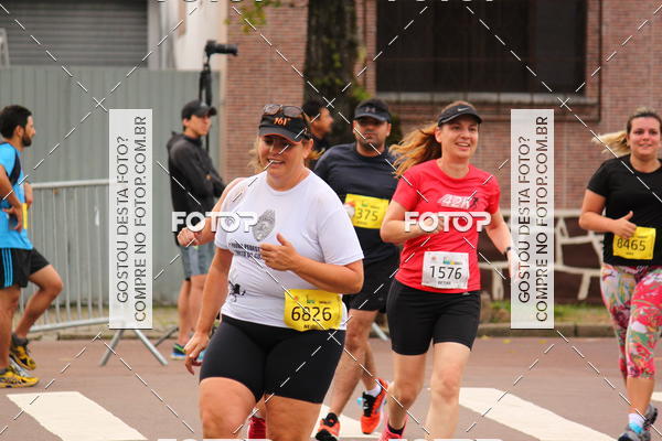 Buy your photos of the eventCircuito de Corridas de Rua Curitiba 2017 - 4� etapa on Fotop