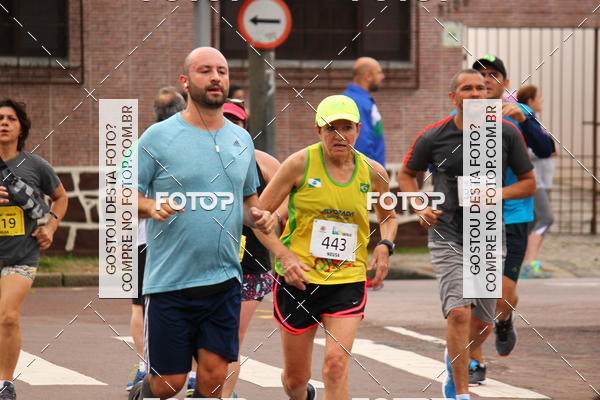 Buy your photos of the eventCircuito de Corridas de Rua Curitiba 2017 - 4� etapa on Fotop