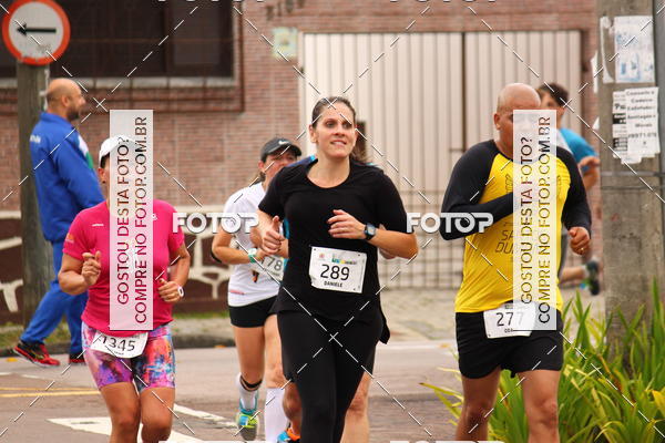 Buy your photos of the eventCircuito de Corridas de Rua Curitiba 2017 - 4� etapa on Fotop