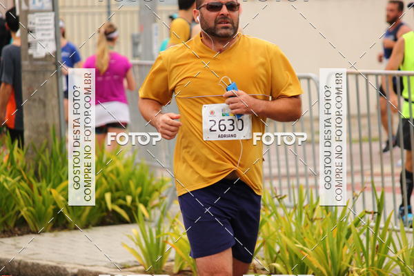 Buy your photos of the eventCircuito de Corridas de Rua Curitiba 2017 - 4 etapa on Fotop