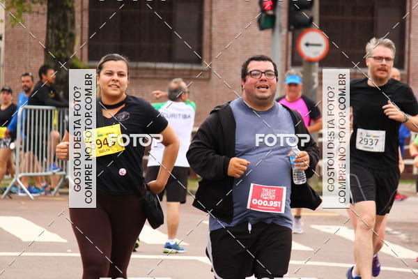 Buy your photos of the eventCircuito de Corridas de Rua Curitiba 2017 - 4 etapa on Fotop