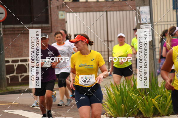 Buy your photos of the eventCircuito de Corridas de Rua Curitiba 2017 - 4 etapa on Fotop