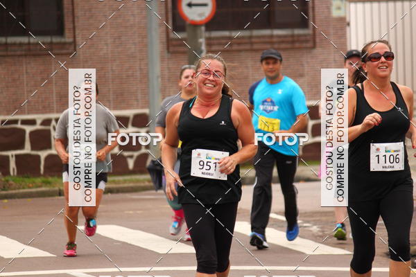 Buy your photos of the eventCircuito de Corridas de Rua Curitiba 2017 - 4� etapa on Fotop