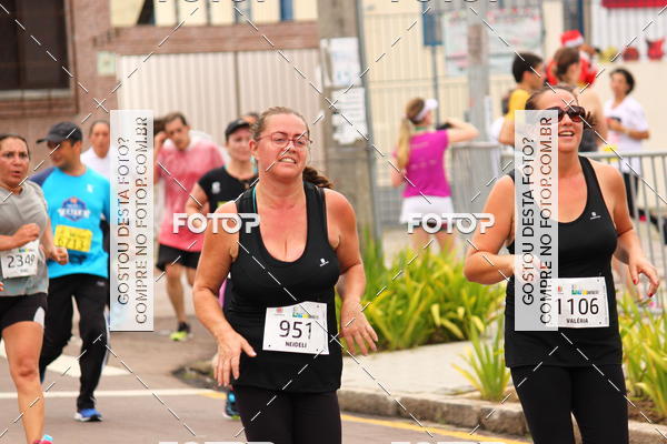 Buy your photos of the eventCircuito de Corridas de Rua Curitiba 2017 - 4� etapa on Fotop