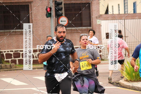 Buy your photos of the eventCircuito de Corridas de Rua Curitiba 2017 - 4 etapa on Fotop