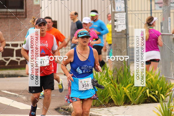 Buy your photos of the eventCircuito de Corridas de Rua Curitiba 2017 - 4� etapa on Fotop