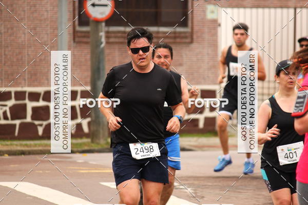 Buy your photos of the eventCircuito de Corridas de Rua Curitiba 2017 - 4� etapa on Fotop