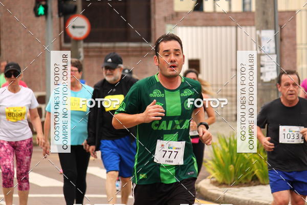 Buy your photos of the eventCircuito de Corridas de Rua Curitiba 2017 - 4� etapa on Fotop