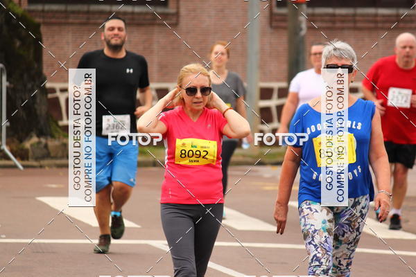 Buy your photos of the eventCircuito de Corridas de Rua Curitiba 2017 - 4� etapa on Fotop