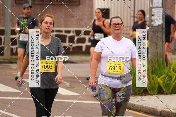 Buy your photos of the eventCircuito de Corridas de Rua Curitiba 2017 - 4� etapa on Fotop