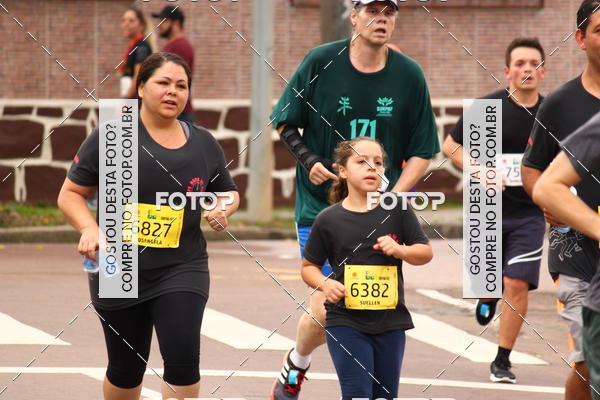 Buy your photos of the eventCircuito de Corridas de Rua Curitiba 2017 - 4� etapa on Fotop