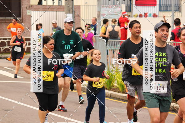 Buy your photos of the eventCircuito de Corridas de Rua Curitiba 2017 - 4� etapa on Fotop