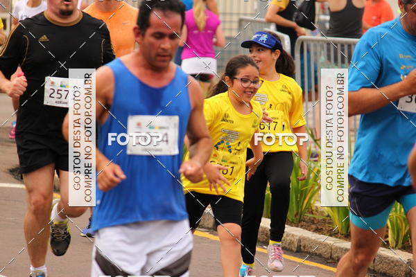 Buy your photos of the eventCircuito de Corridas de Rua Curitiba 2017 - 4� etapa on Fotop