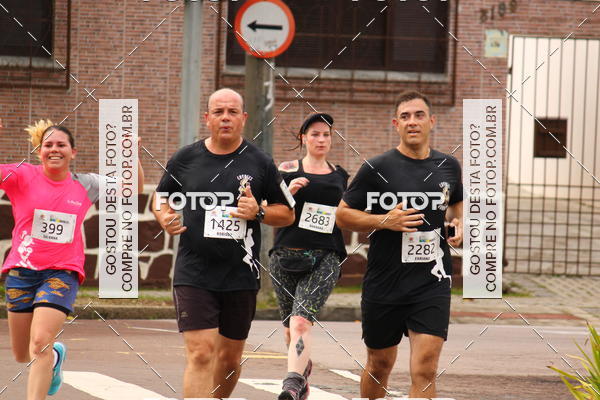 Buy your photos of the eventCircuito de Corridas de Rua Curitiba 2017 - 4� etapa on Fotop