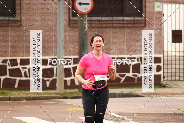 Buy your photos of the eventCircuito de Corridas de Rua Curitiba 2017 - 4� etapa on Fotop