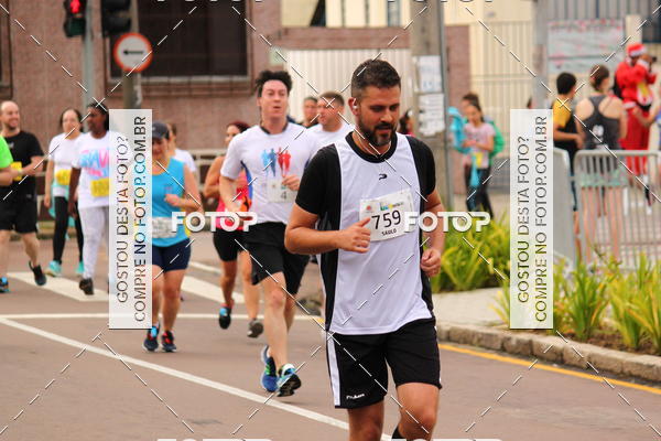 Buy your photos of the eventCircuito de Corridas de Rua Curitiba 2017 - 4 etapa on Fotop