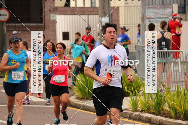 Buy your photos of the eventCircuito de Corridas de Rua Curitiba 2017 - 4 etapa on Fotop