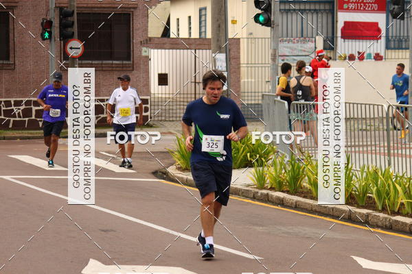 Buy your photos of the eventCircuito de Corridas de Rua Curitiba 2017 - 4 etapa on Fotop