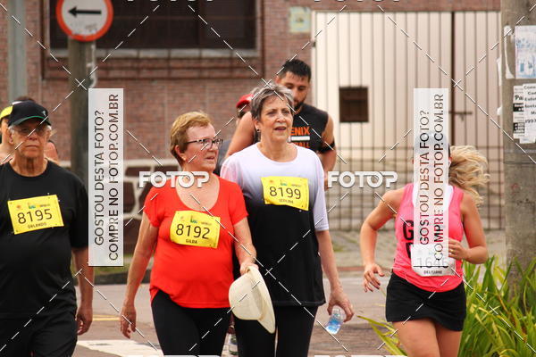 Buy your photos of the eventCircuito de Corridas de Rua Curitiba 2017 - 4� etapa on Fotop