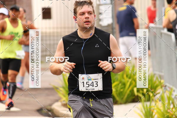 Buy your photos of the eventCircuito de Corridas de Rua Curitiba 2017 - 4 etapa on Fotop