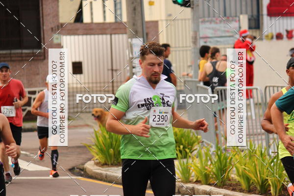 Buy your photos of the eventCircuito de Corridas de Rua Curitiba 2017 - 4� etapa on Fotop