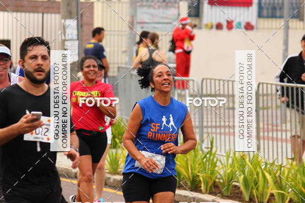 Buy your photos of the eventCircuito de Corridas de Rua Curitiba 2017 - 4 etapa on Fotop