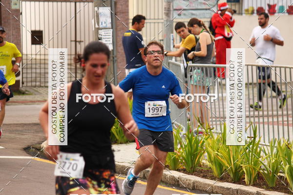 Buy your photos of the eventCircuito de Corridas de Rua Curitiba 2017 - 4� etapa on Fotop