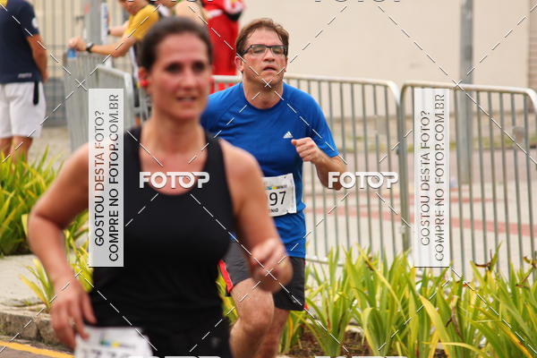 Buy your photos of the eventCircuito de Corridas de Rua Curitiba 2017 - 4� etapa on Fotop