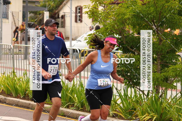 Buy your photos of the eventCircuito de Corridas de Rua Curitiba 2017 - 4� etapa on Fotop