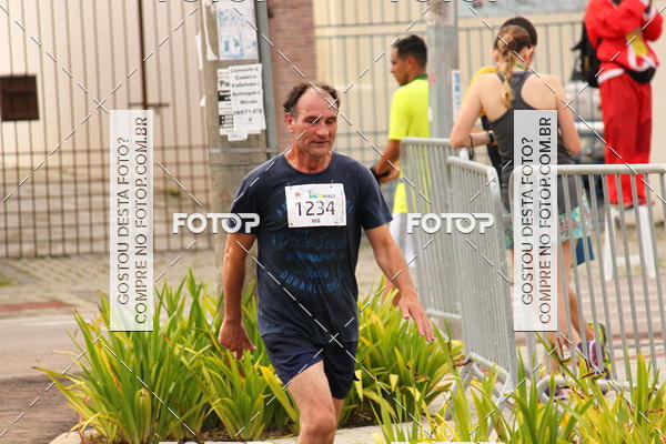 Buy your photos of the eventCircuito de Corridas de Rua Curitiba 2017 - 4� etapa on Fotop