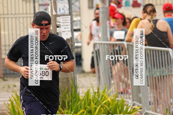 Buy your photos of the eventCircuito de Corridas de Rua Curitiba 2017 - 4� etapa on Fotop