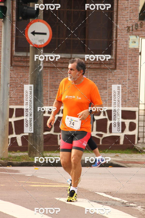 Buy your photos of the eventCircuito de Corridas de Rua Curitiba 2017 - 4� etapa on Fotop