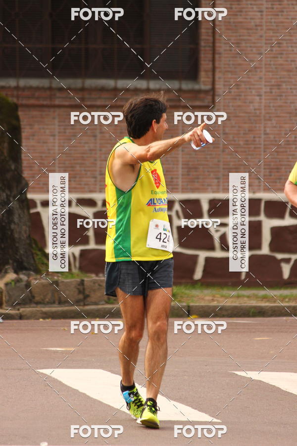 Buy your photos of the eventCircuito de Corridas de Rua Curitiba 2017 - 4� etapa on Fotop