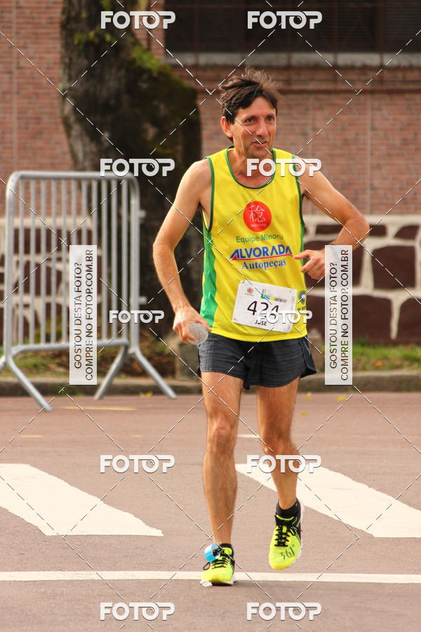 Buy your photos of the eventCircuito de Corridas de Rua Curitiba 2017 - 4� etapa on Fotop