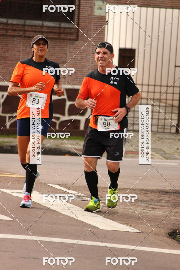 Buy your photos of the eventCircuito de Corridas de Rua Curitiba 2017 - 4� etapa on Fotop