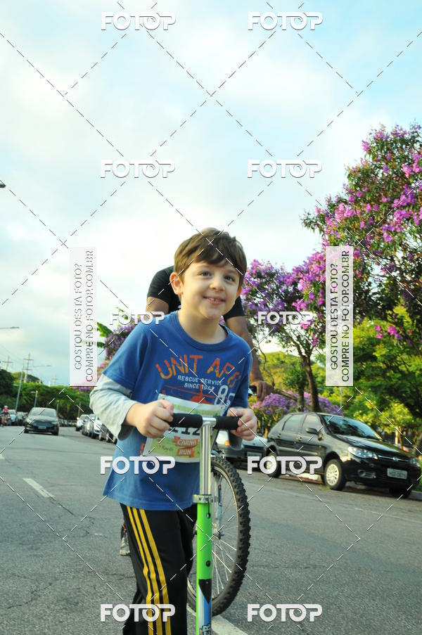 Buy your photos of the eventCARNA RUN SP - 2018 on Fotop