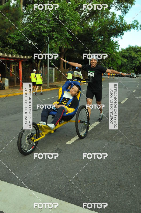 Buy your photos of the eventCARNA RUN SP - 2018 on Fotop