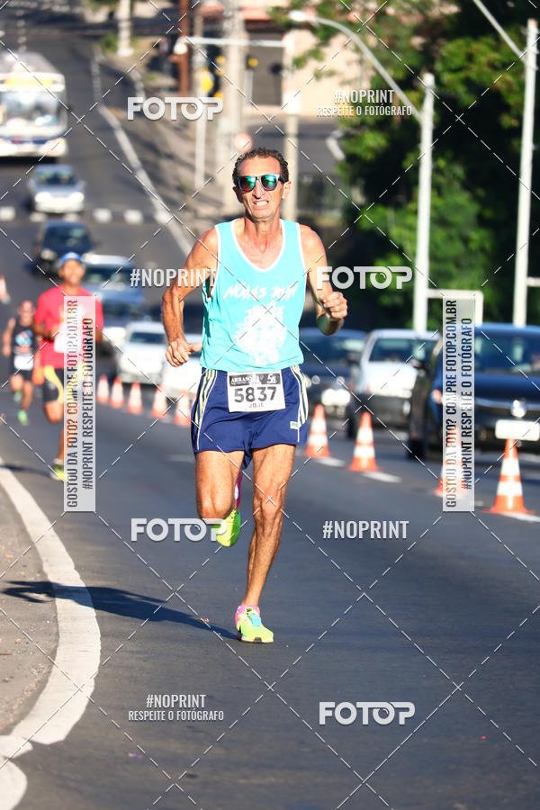 Buy your photos of the eventMeia Maratona Arraso Fashion Run 2018 on Fotop