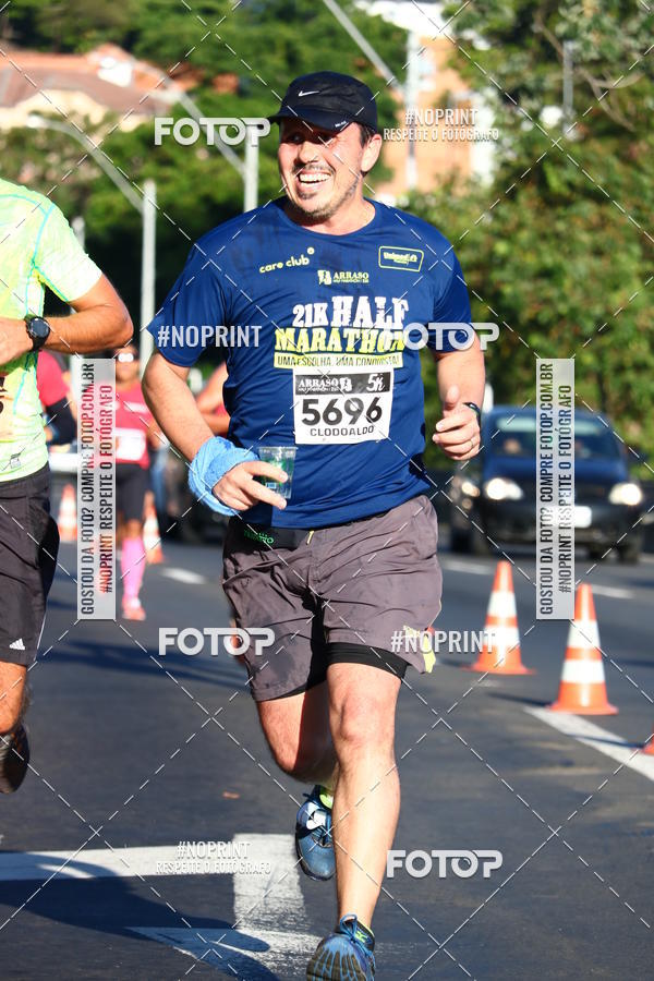 Buy your photos of the eventMeia Maratona Arraso Fashion Run 2018 on Fotop