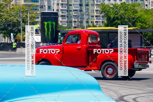 Buy your photos of the eventSuper Drif Brasil - Desfile de Carros on Fotop